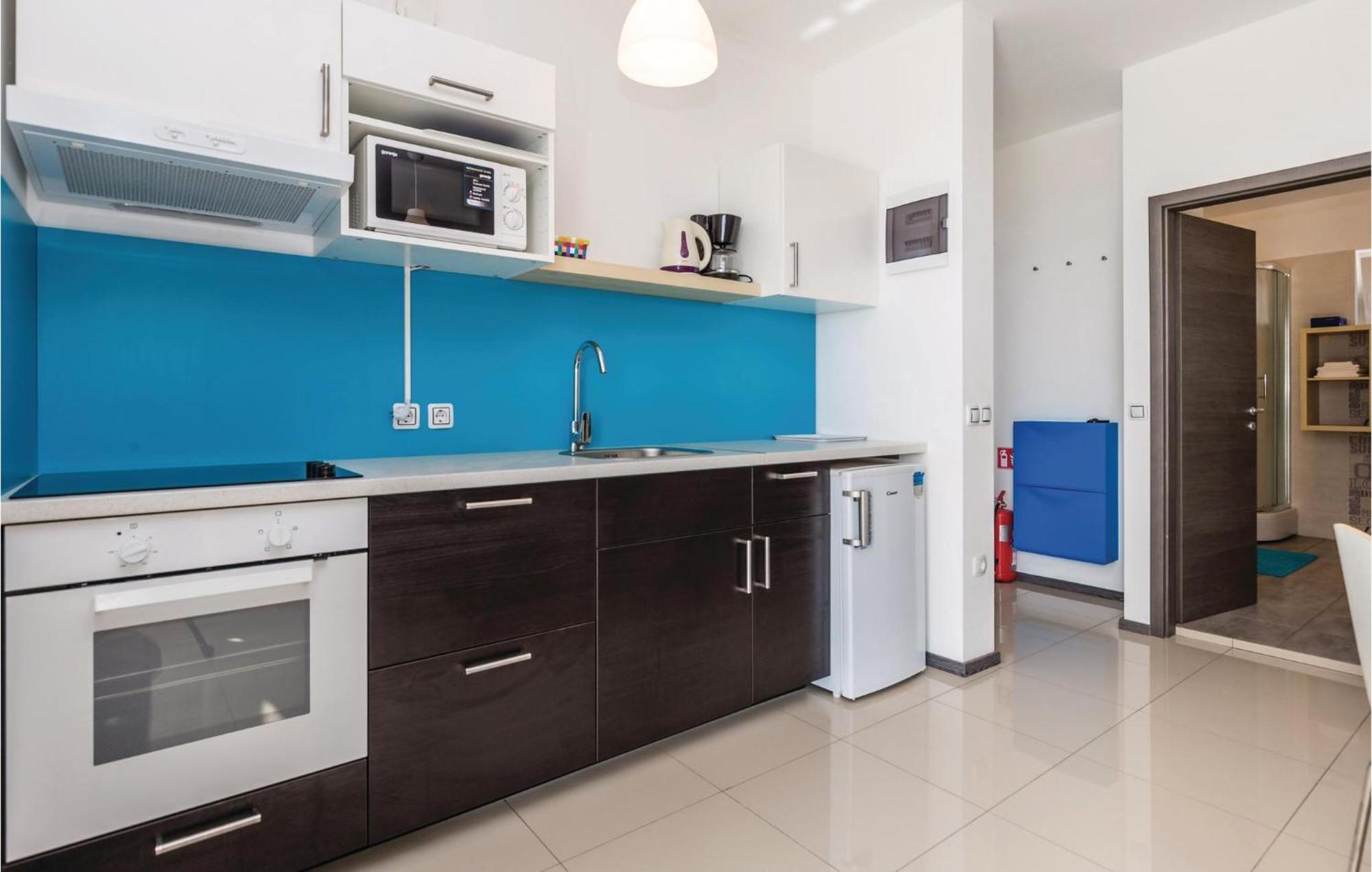 Nice Apartment In Mandre With Wifi מראה חיצוני תמונה