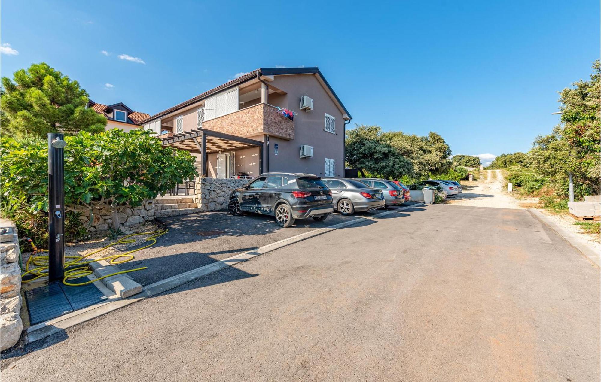 Nice Apartment In Mandre With Wifi מראה חיצוני תמונה